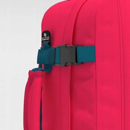 CabinZero rankinio bagažo kuprinė skirta Wizzair