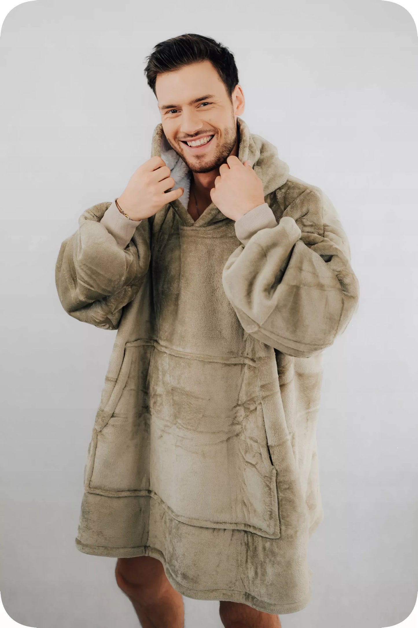 „Comfy Moment“ "Sherpa“ džemperis/pledas, "beige" – storas, purus, "oversize" stiliaus