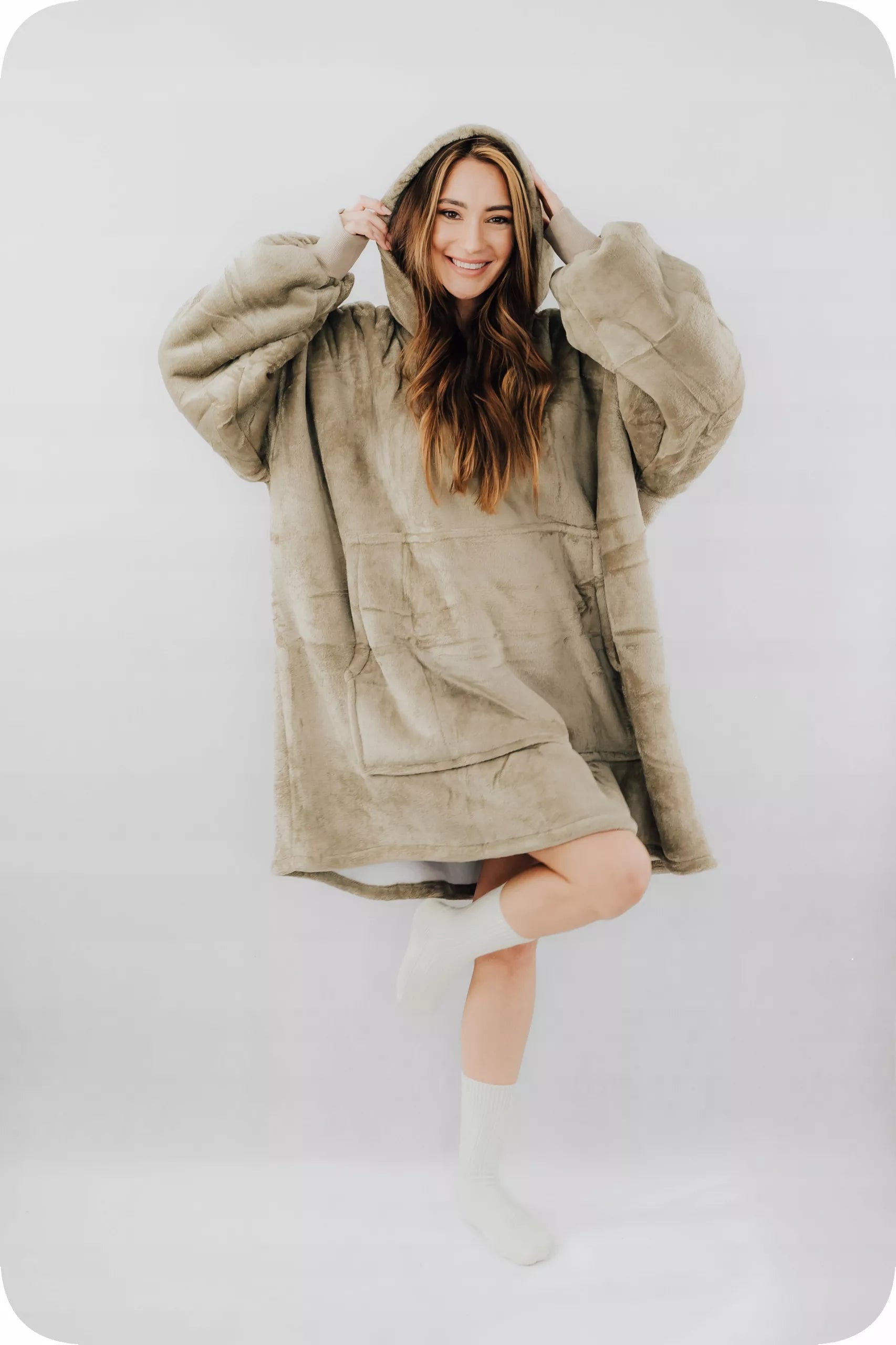 „Comfy Moment“ "Sherpa“ džemperis/pledas, "beige" – storas, purus, "oversize" stiliaus