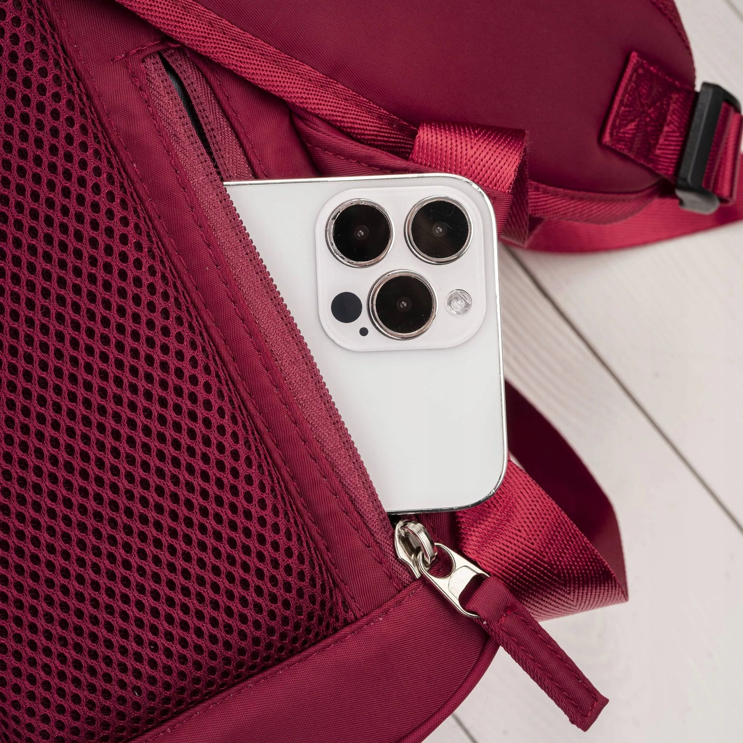 Daugiafunkcis kelioninis kuprinė Paolo Peruzzi, raudona, talpi