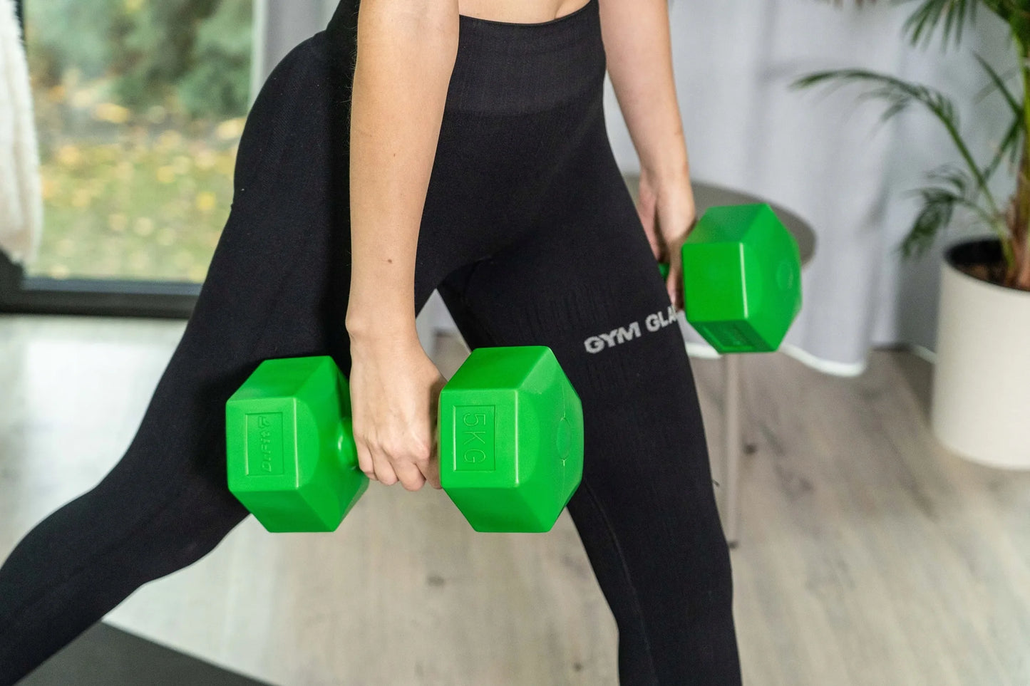 DrFit fiksuoti bituminiai hanteliai 2x 5 kg