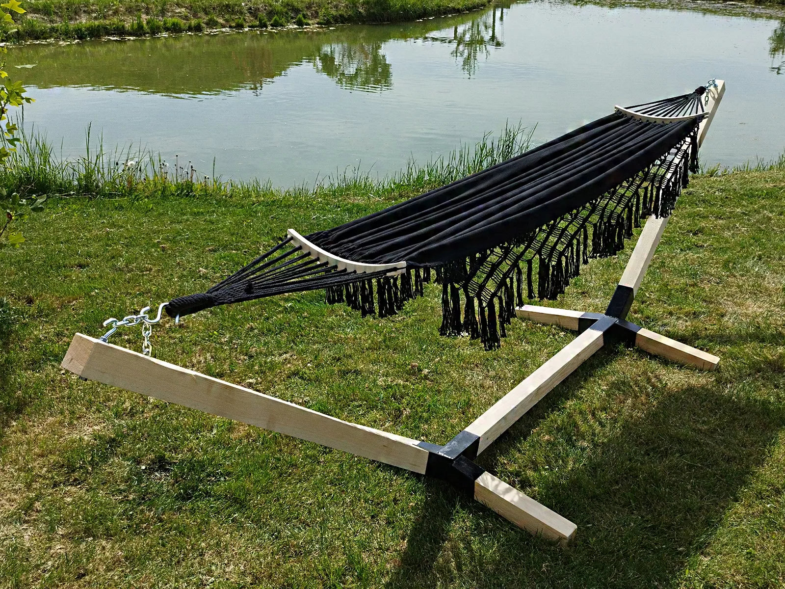 Dvipusis Boho stiliaus hamakas su stovu COMFORT ZONE 200 kg, juodas, nešiojamas komplektas