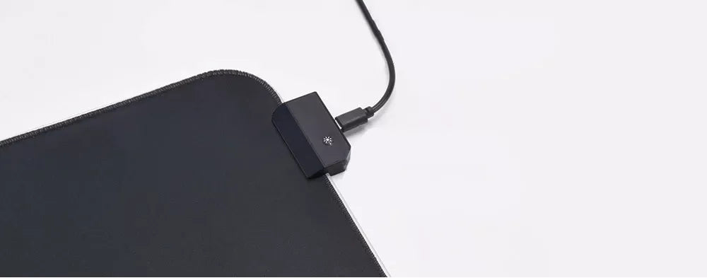 Žaidimų pelės kilimėlis su LED RGB apšvietimu
