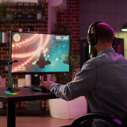 Žaidimų ausinių stovas / laikiklis su RGB apšvietimu, USB Hub + 2x USB