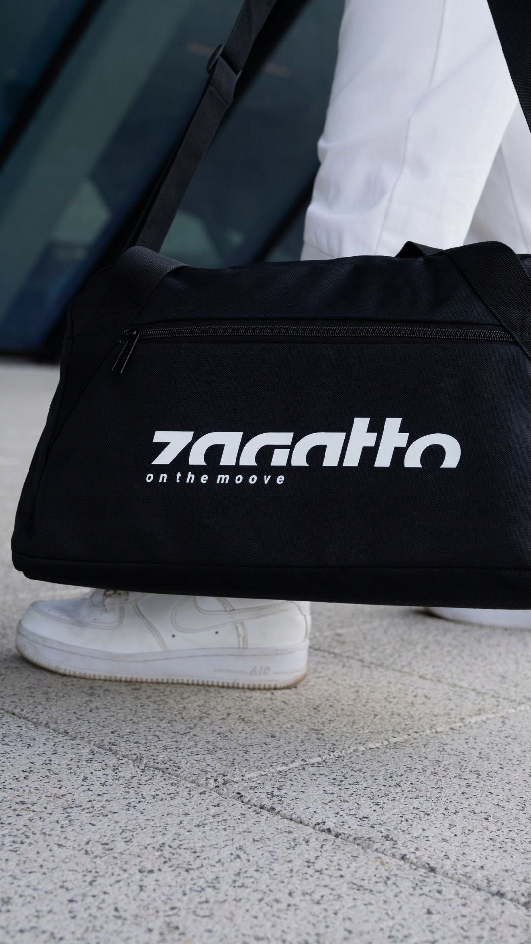 Juodas lengvas sportinis kelioninis krepšys vyrams ir moterims, skirtas sporto salei ZAGATTO