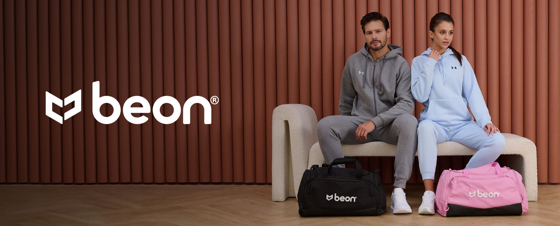 Moteriška sportinė rankinė treniruotėms ir fitnesui į sporto salę, per petį BEON Premium