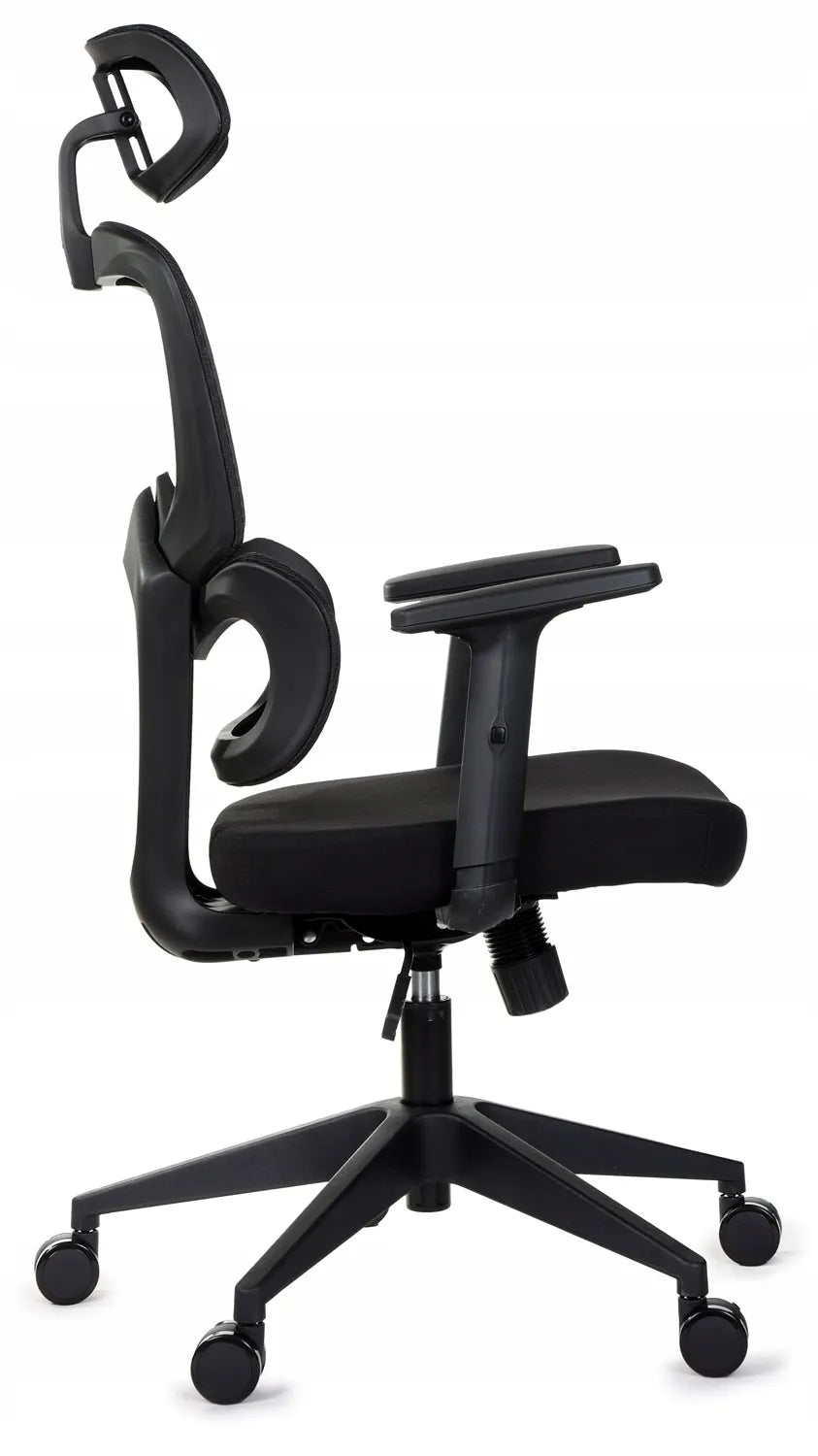 Ergonominė biuro kėdė GIOSEDIO FXA004 su reguliuojamais porankiais, atitinkanti saugos reikalavimus