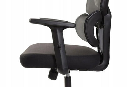 Ergonominė biuro kėdė GIOSEDIO FXA004 su reguliuojamais porankiais, atitinkanti saugos reikalavimus