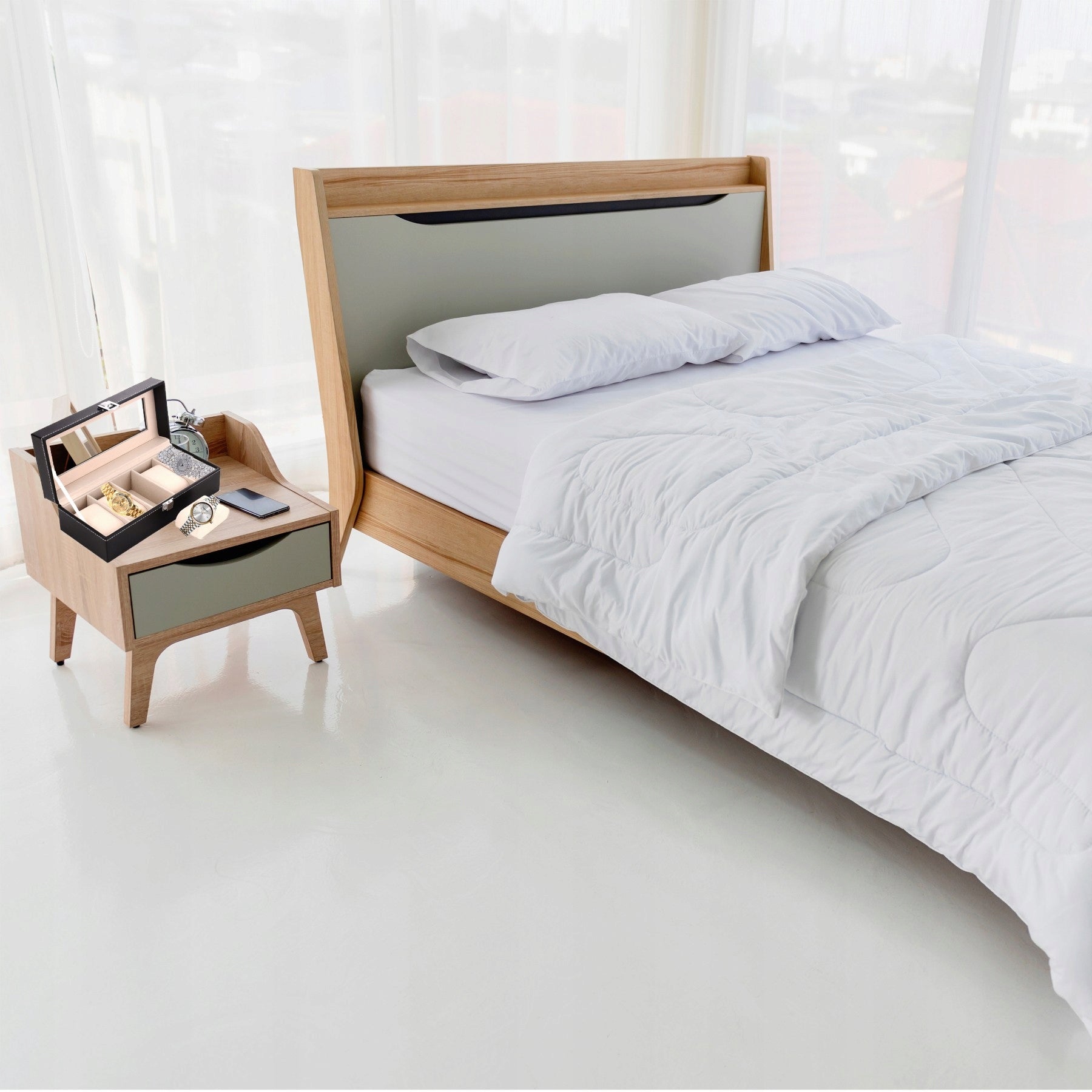 LAIKRODŽIŲ DĖŽUTĖ PAPUOŠALŲ ORGANIZATORIUS 6 SKYRIŲ JUODA STILINGA