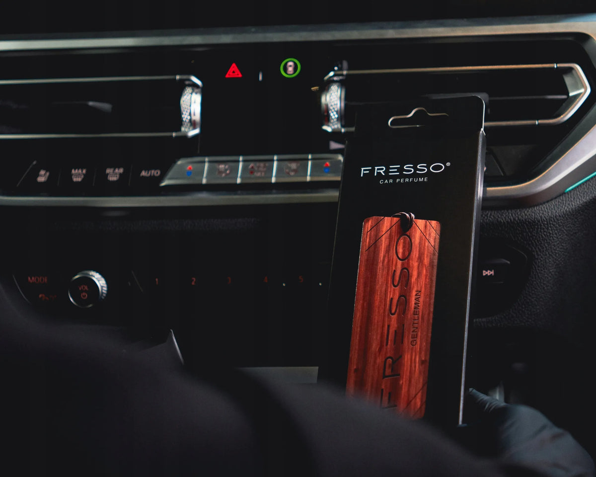 FRESSO Gentleman medinis automobilio kvapukas