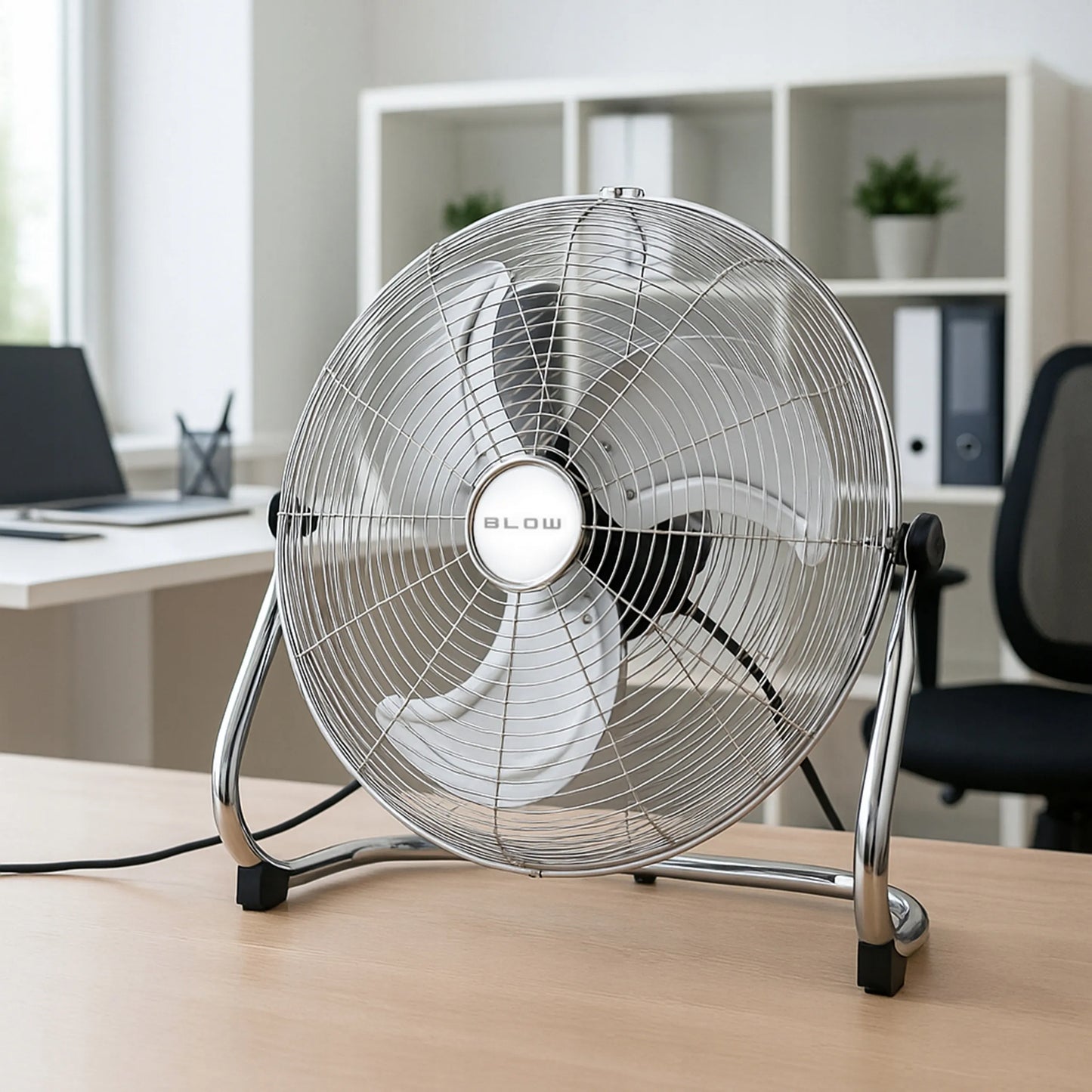 Galingas grindinis ventiliatorius Blow 200W
