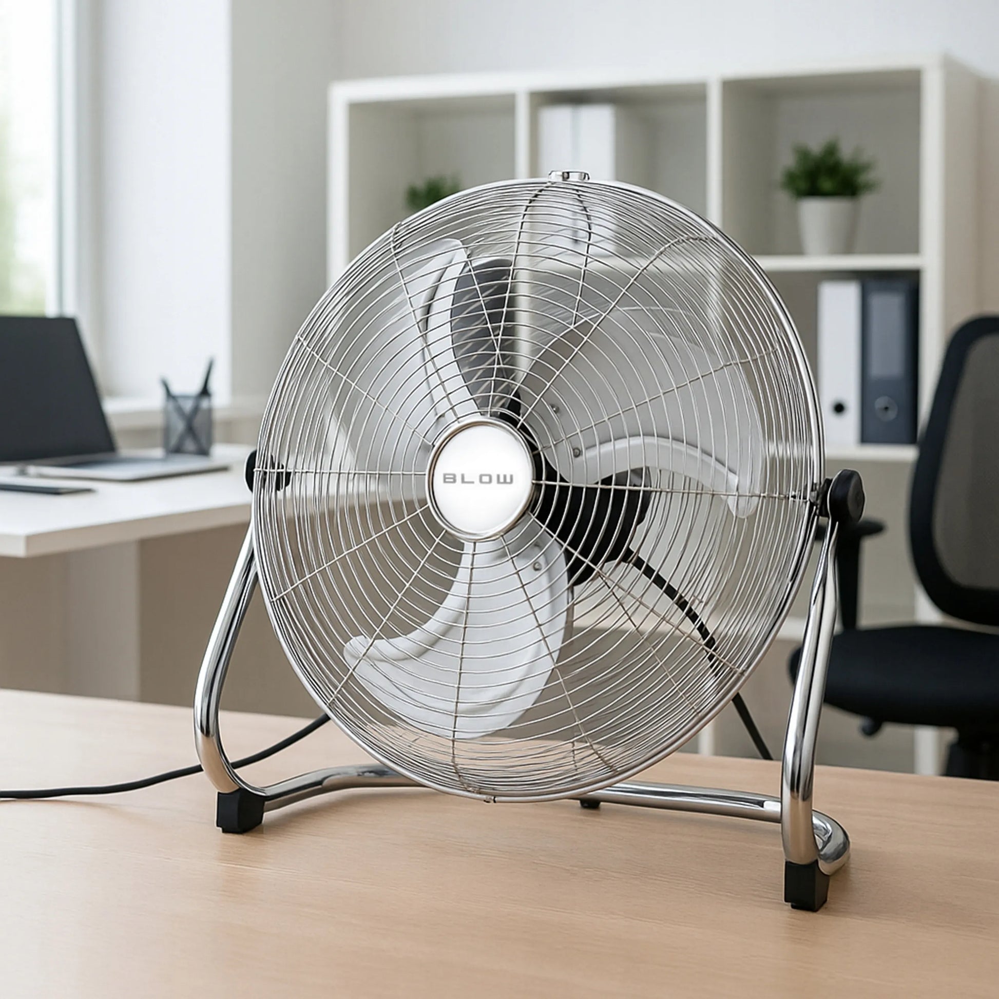 Galingas grindinis ventiliatorius Blow 200W
