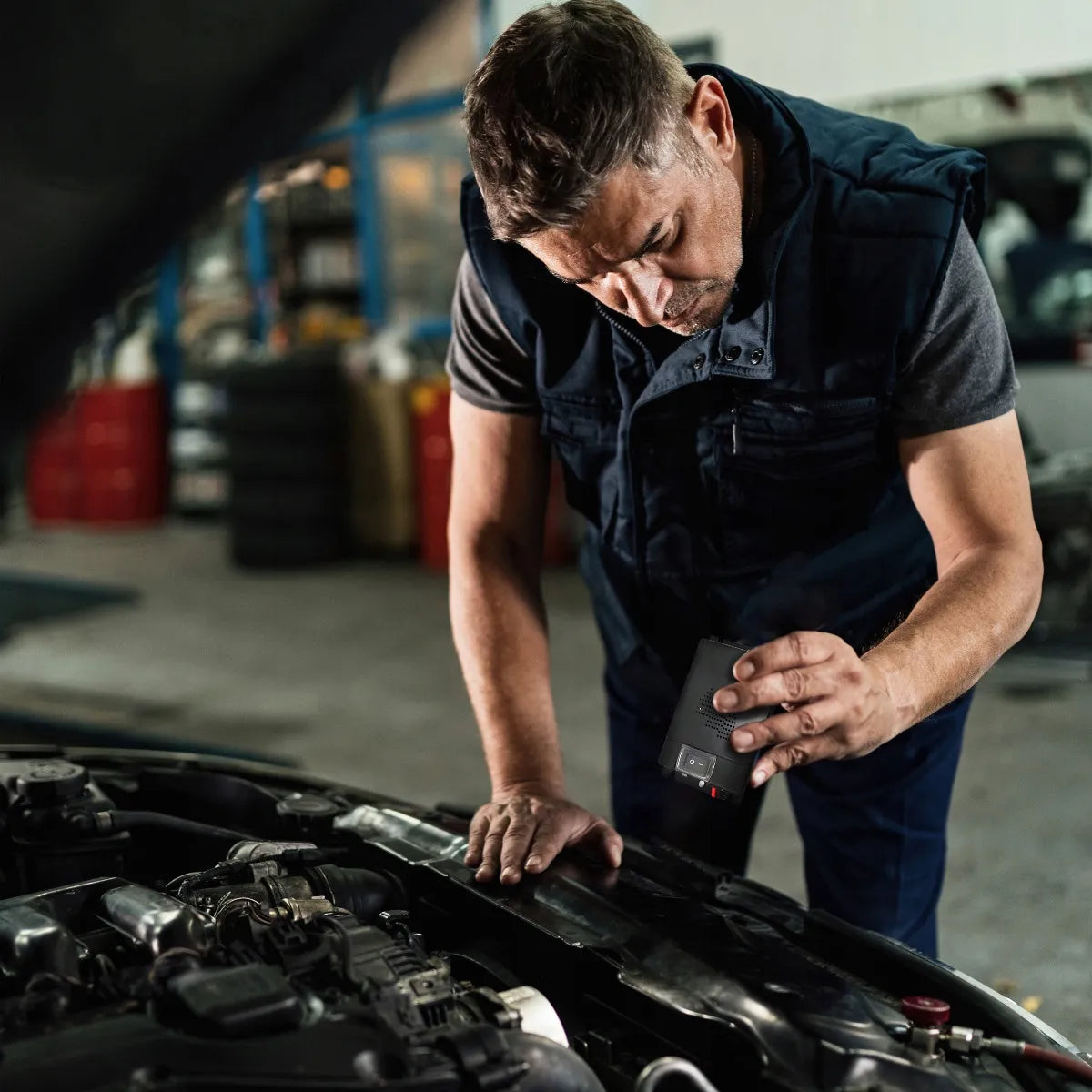 Galingas ultragarsinis graužikų, kiaunių, pelių ir žiurkių repelentas automobiliui 12-45 kHz