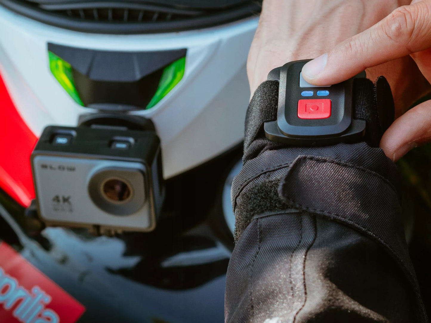 Go Pro4 sporto kamera 4K – WiFi, USB, atspari vandeniui, mikrofonas, priedų rinkinys