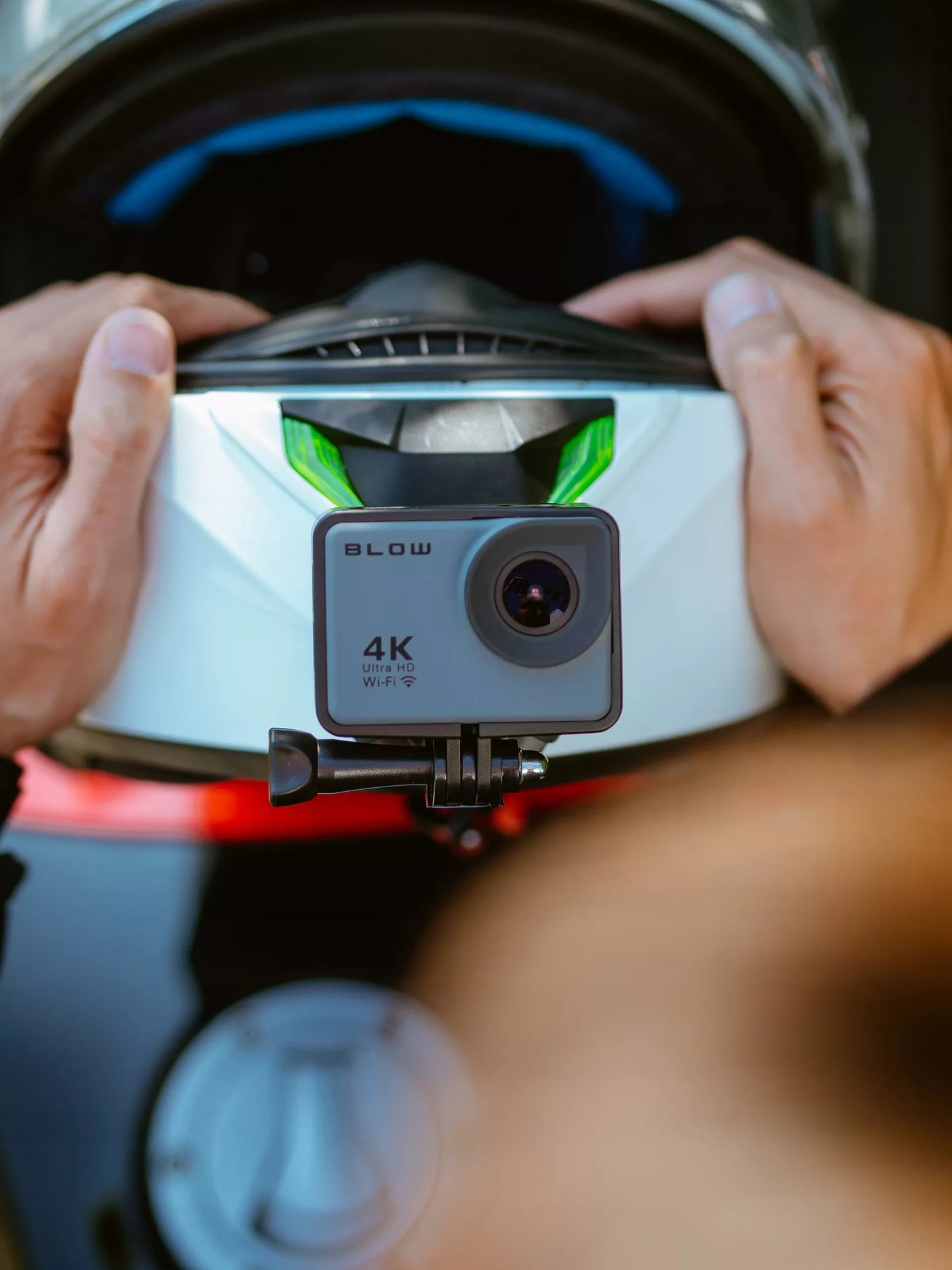 Go Pro4 sporto kamera 4K – WiFi, USB, atspari vandeniui, mikrofonas, priedų rinkinys