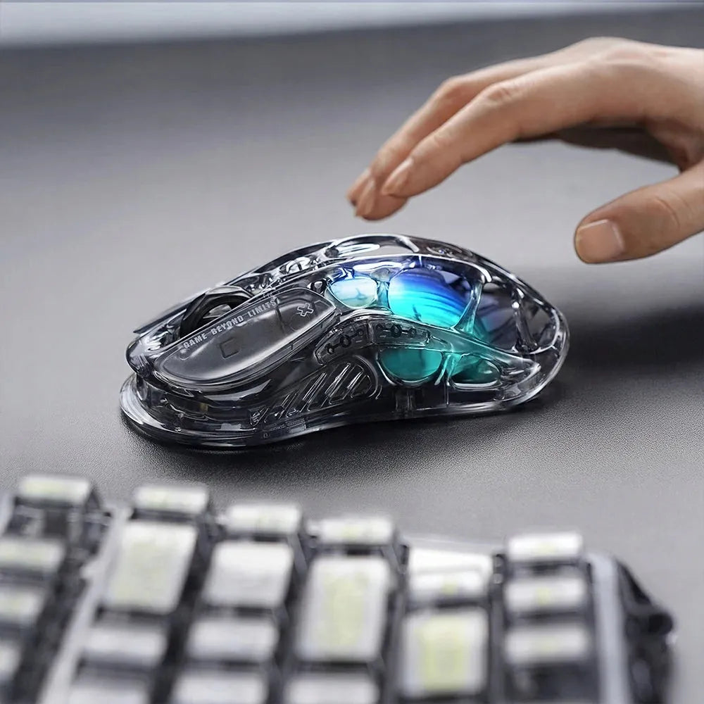 „GravaStar Mercury M2“ belaidė žaidimų pelė, 2.4 GHz, „Transparent Black“