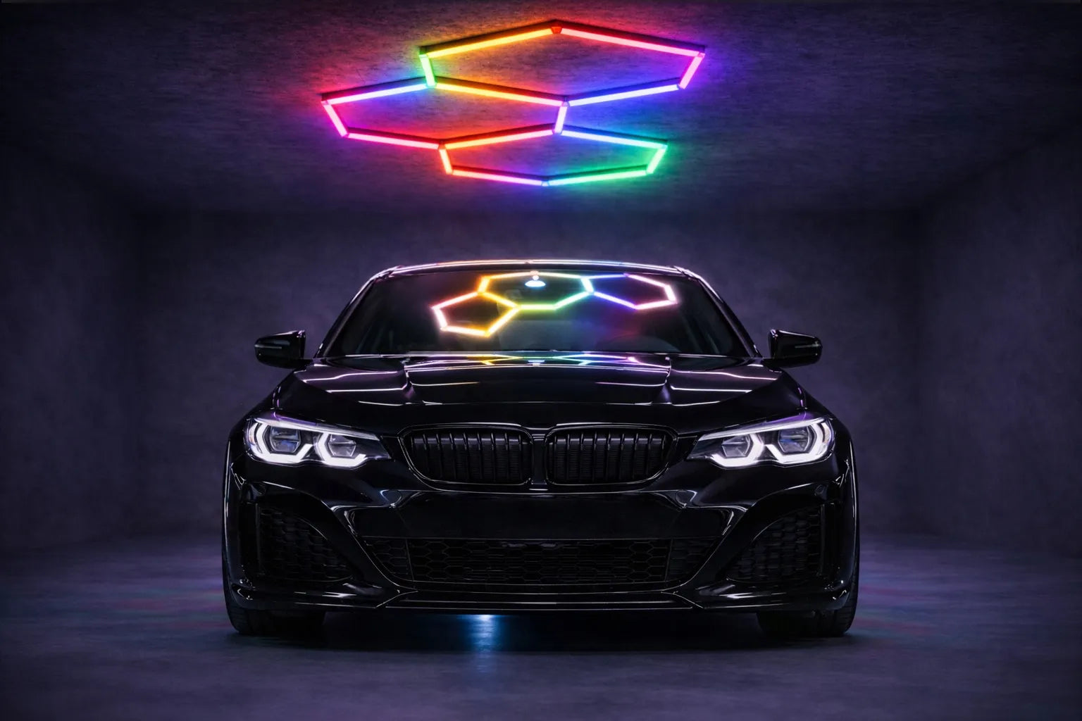 HEXAGON LED RGB šviestuvas, garažo, dirbtuvių ir namų apšvietimas 64W, korinis dizainas