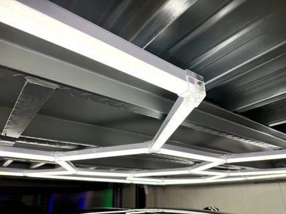 HEXAGON LED šviestuvas garažui, dirbtuvėms ir namams 6500K 450W 2438X4114mm