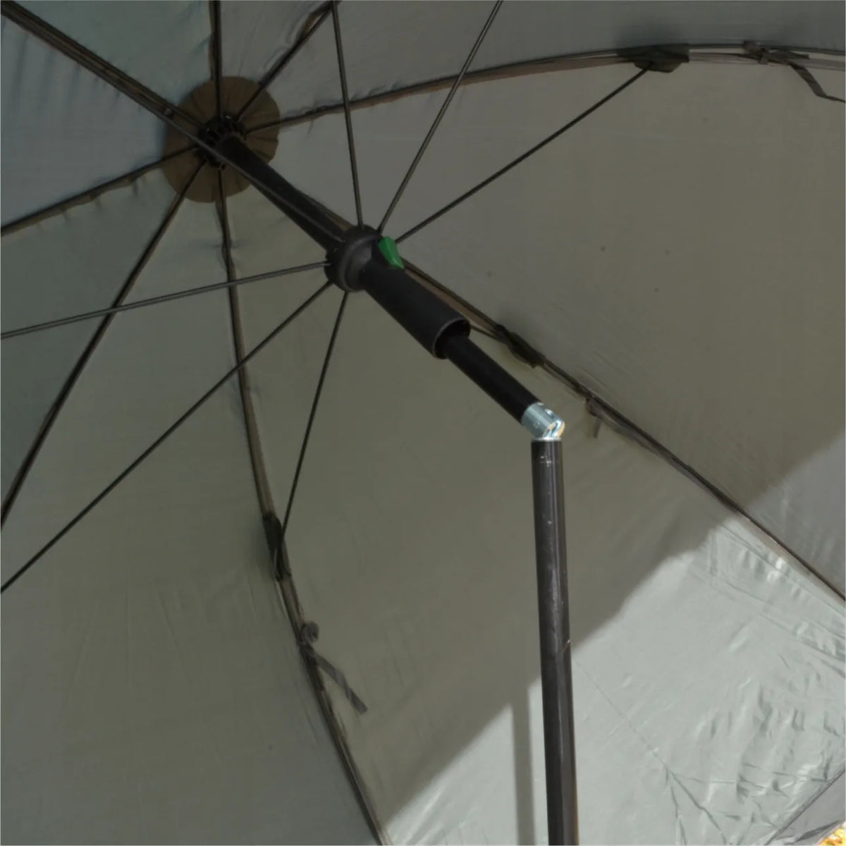 Hokkaido W15035 žvejybinis skėtis 250 cm su pilnu tentu ir įkaltuku