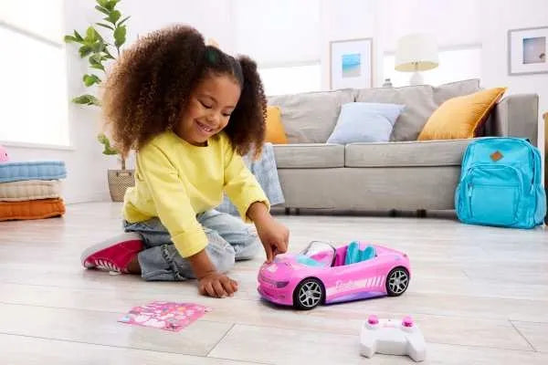 „Hot Wheels Barbie“ rožinis nuotoliniu būdu valdomas kabrioletas + lėlė