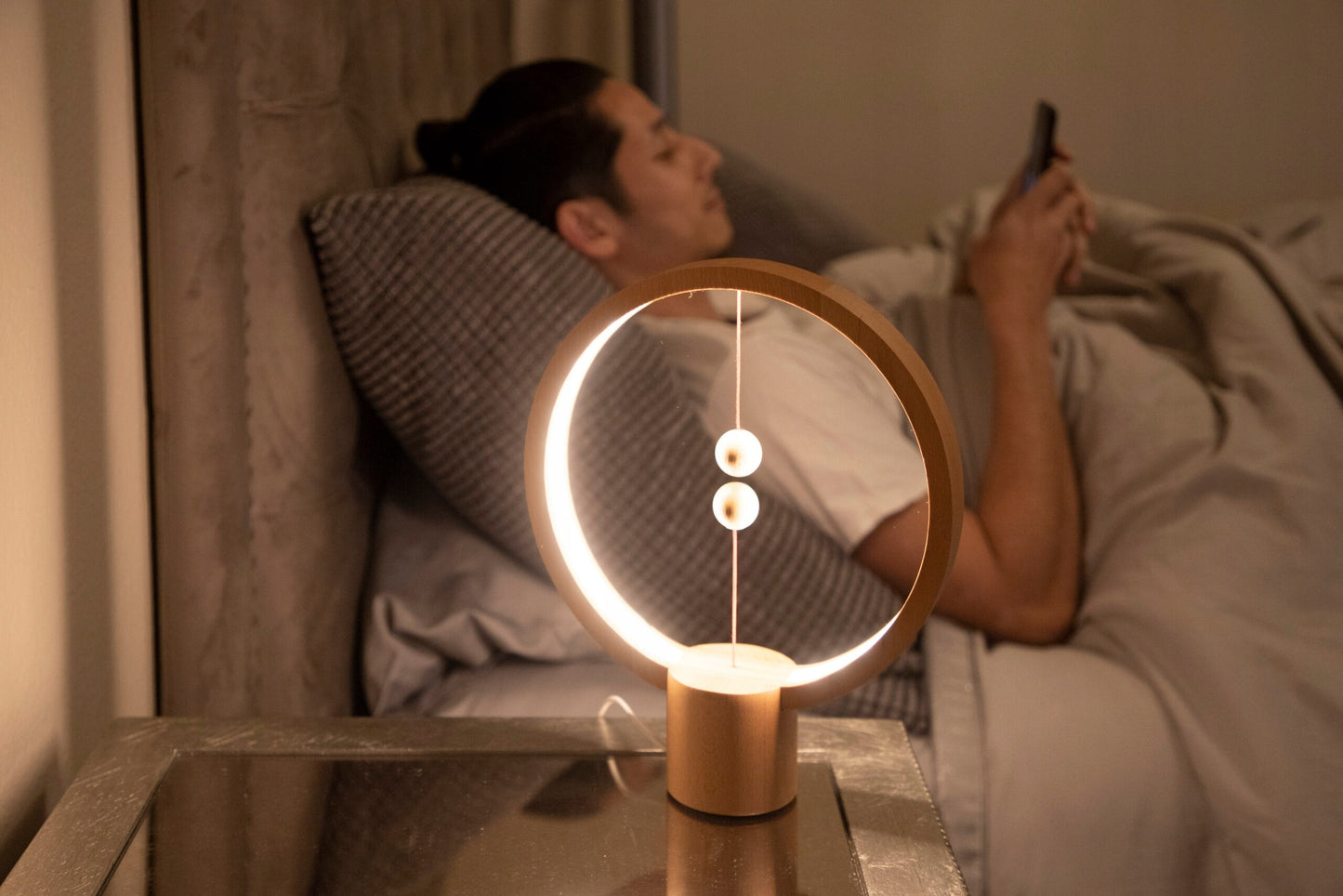 Levituojanti Heng Balance LED Lempa - Apvalus Jungiklis