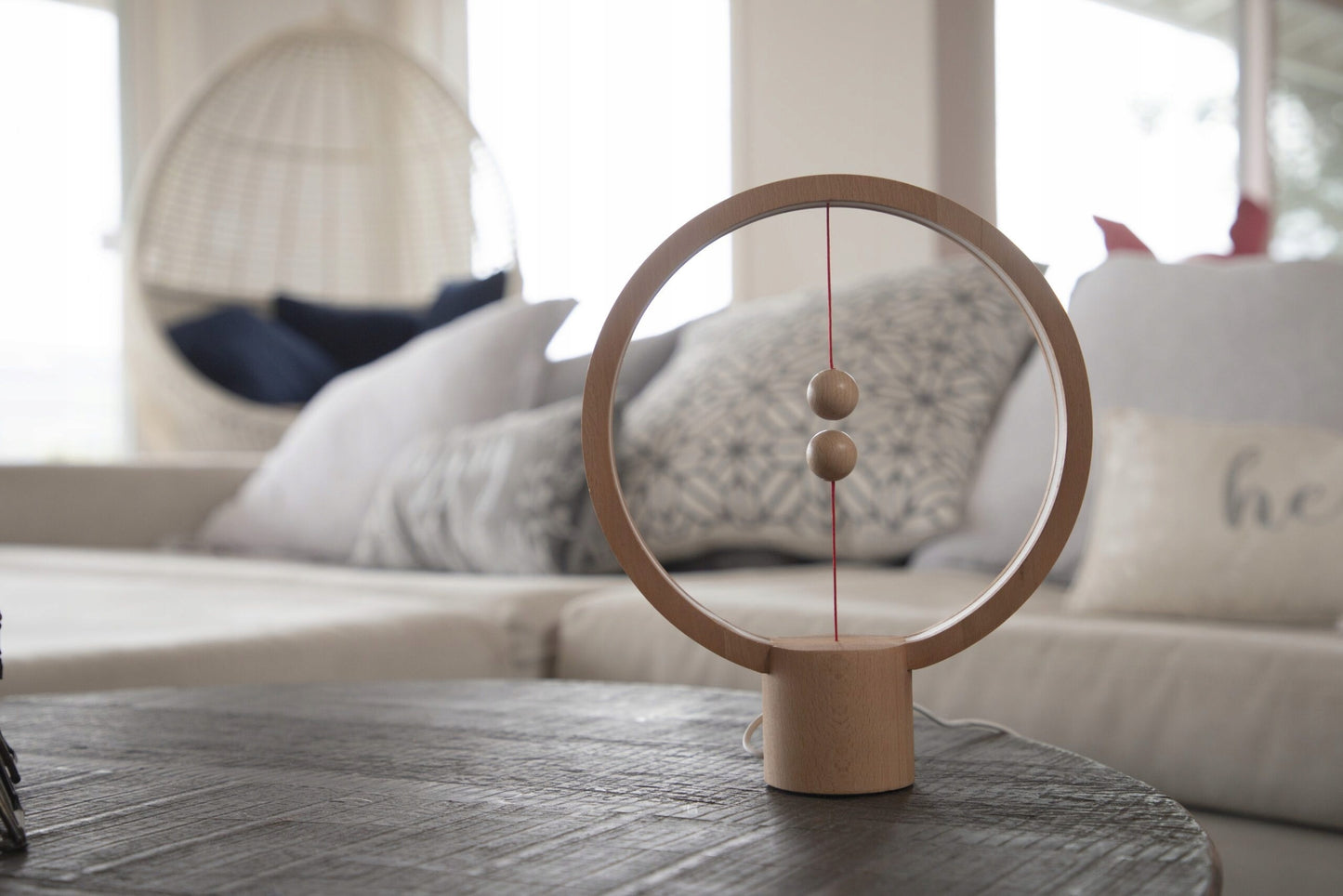 Levituojanti Heng Balance LED Lempa - Apvalus Jungiklis