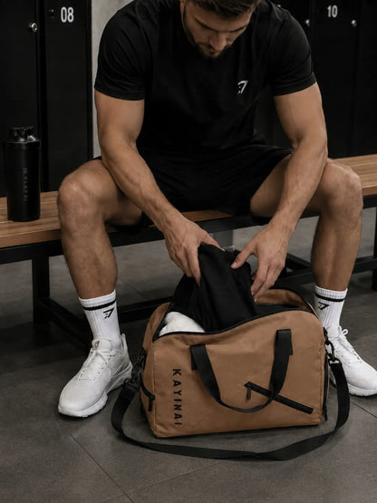 Imiti sportinis krepšys treniruotėms, sporto salei, su batų skyriumi, rudas