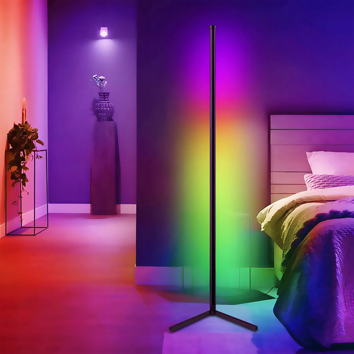Kampinė pastatoma RGB LED grindų lempa RETOO su nuotolinio valdymo pulteliu, programėle ir muzikos jutikliu, 140 cm