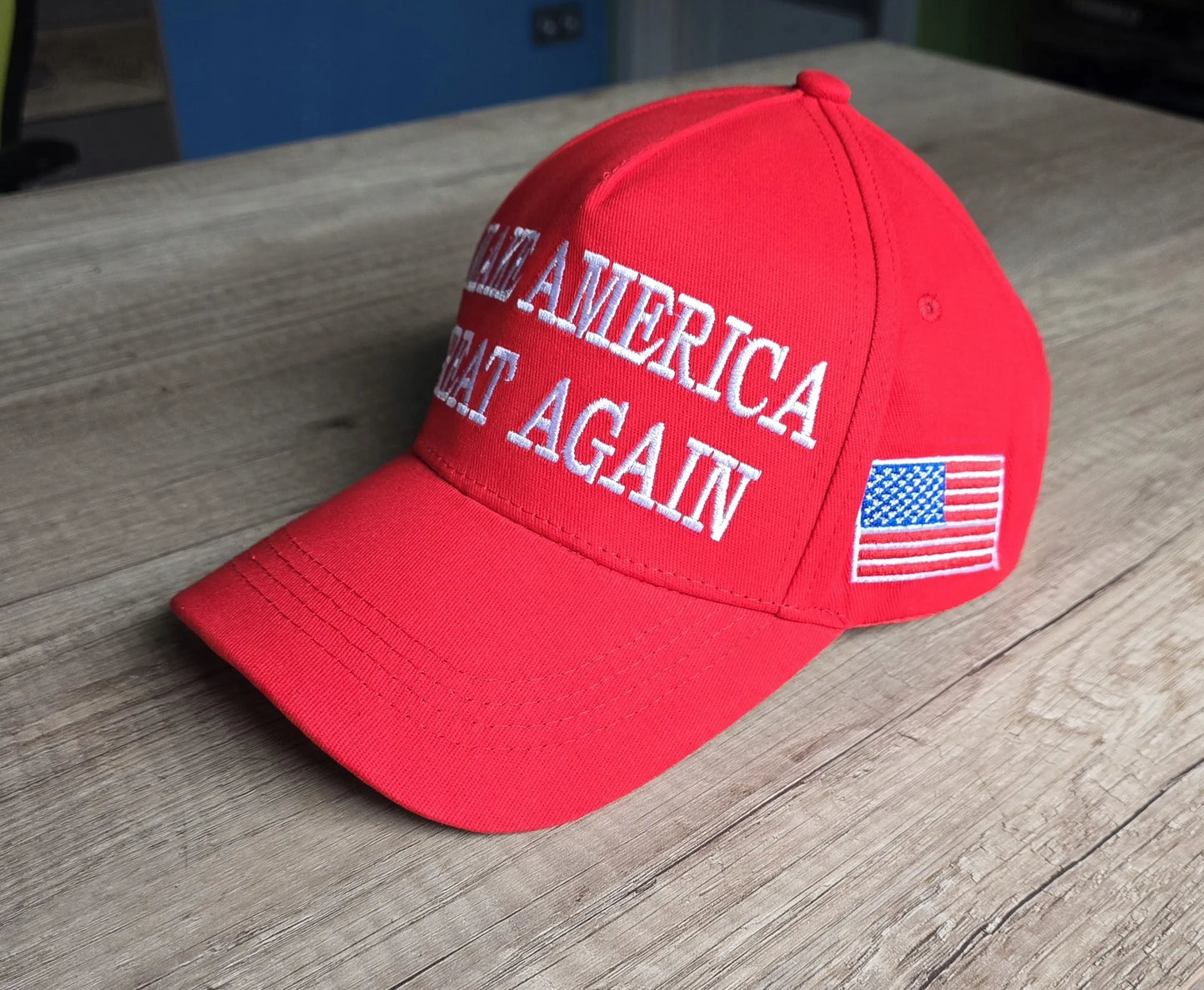 Kepurė su snapeliu MAKE AMERICA GREAT AGAIN Donald Trump MAGA