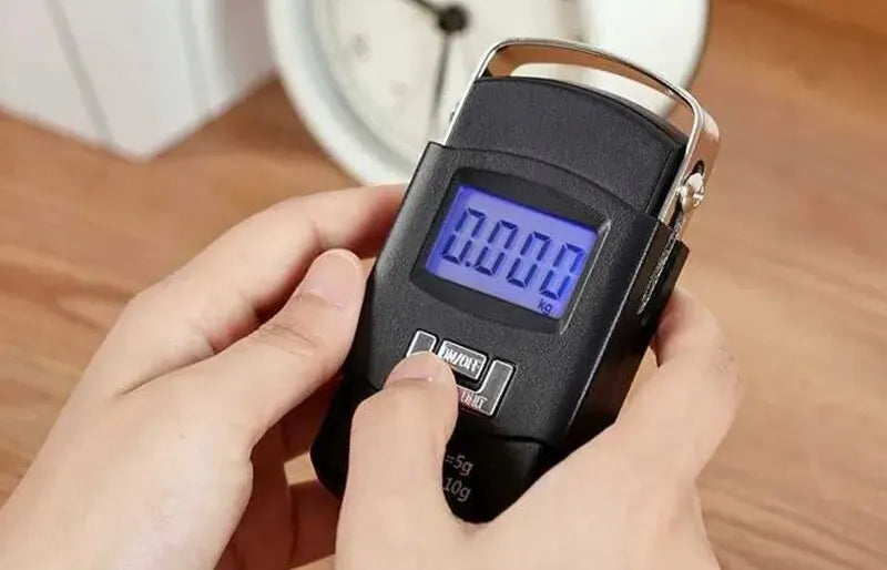 Kišeninės elektroninės bagažo svarstyklės BLOW LS102, LCD, 50kg, su baterijomis