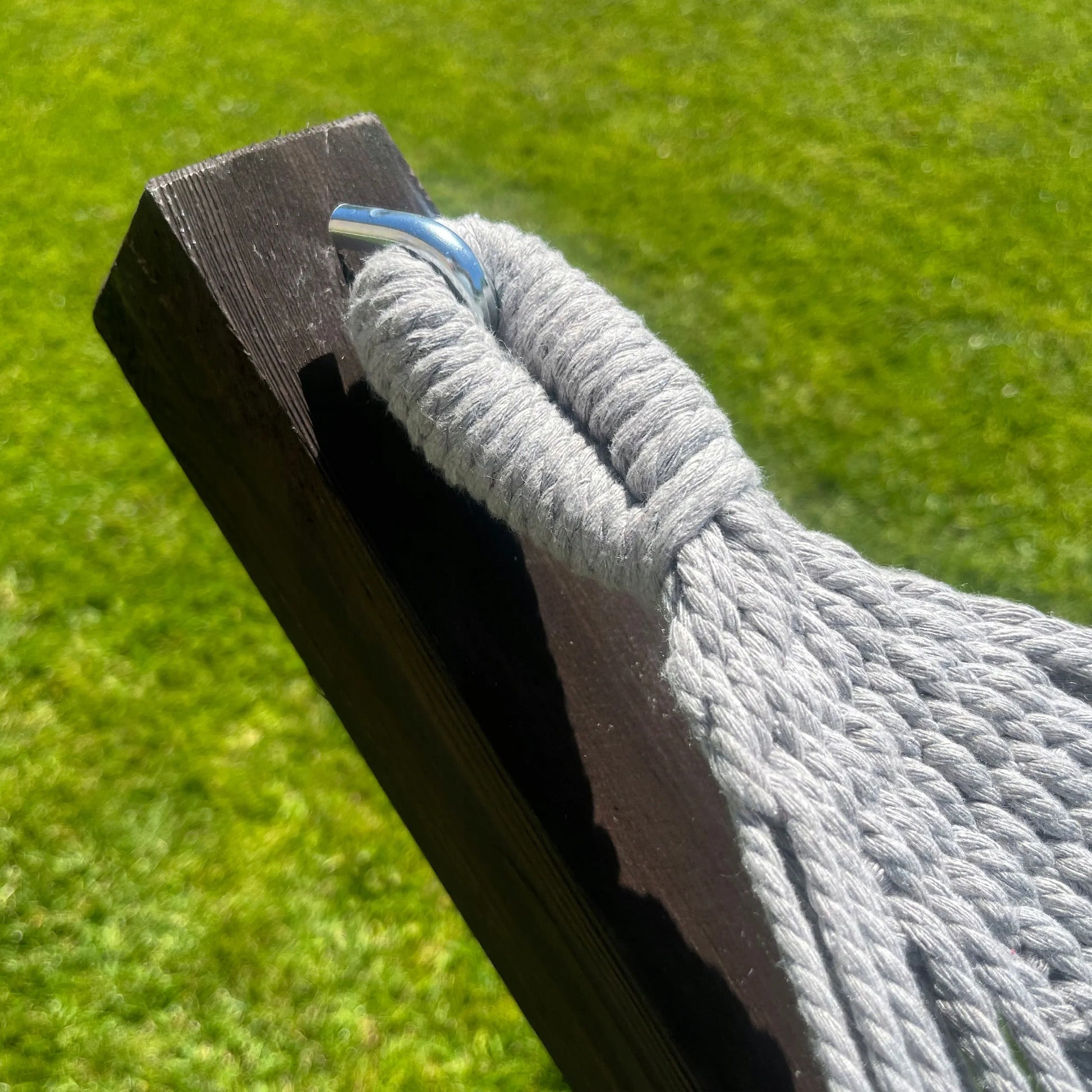 KOMPLEKTAS STOVAS + HAMAKAS 2 ASM. BOHO PILKAS nešiojamas komplektas COMFORT ZONE 200 KG