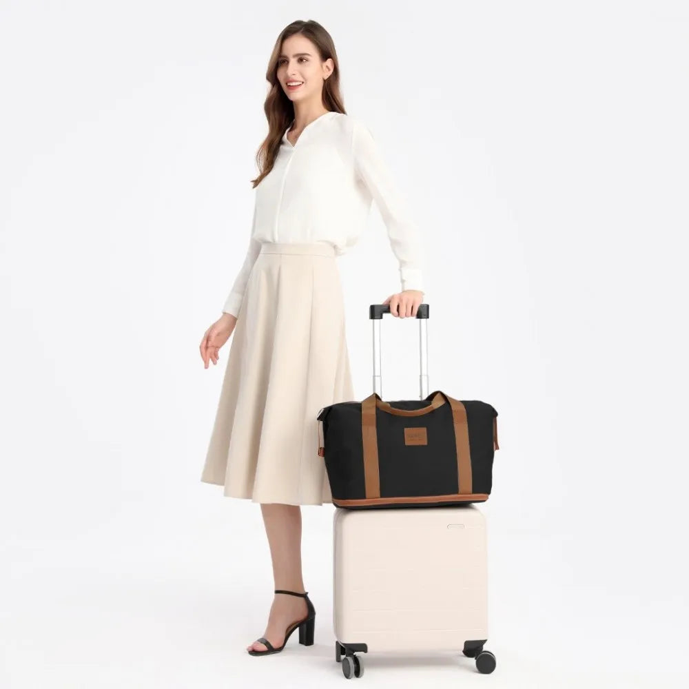 „Kono Brugia“ rankinė į lėktuvą 40 × 30 × 20 cm, rankinis bagažas „Ryanair“, kosmetinė komplekte