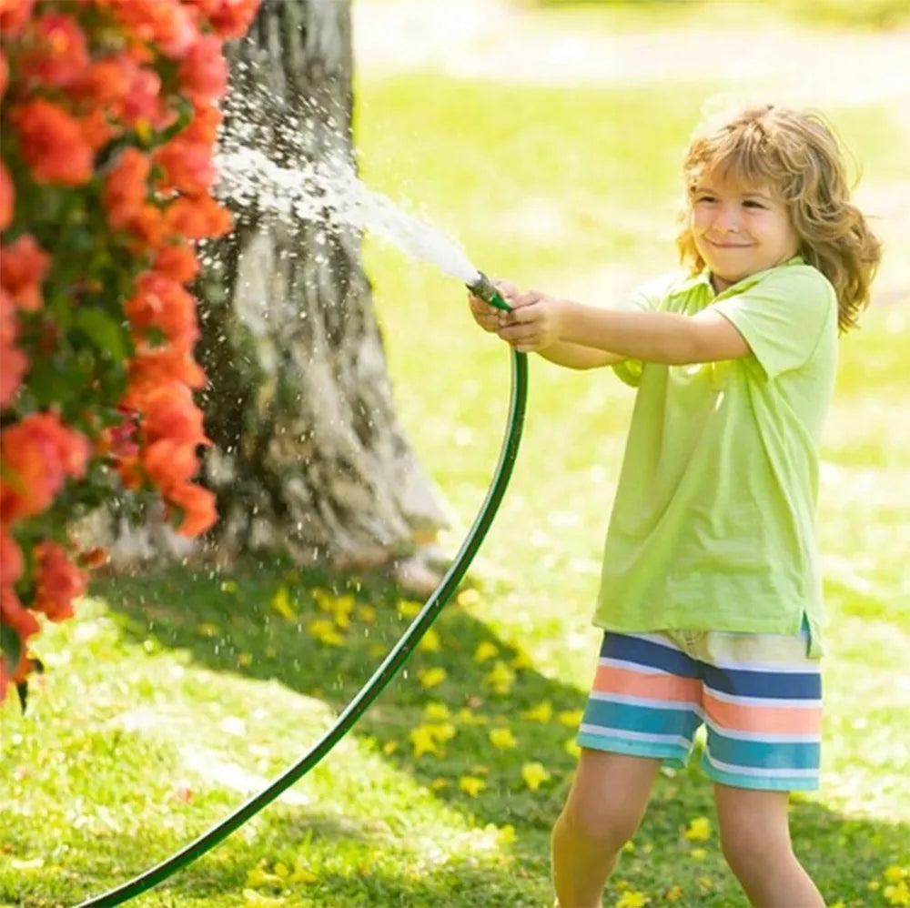 KUGOgarden sodo žarna 3/4" 30m, 4 sluoksnių, Premium komplektas su pistoletu Bradas