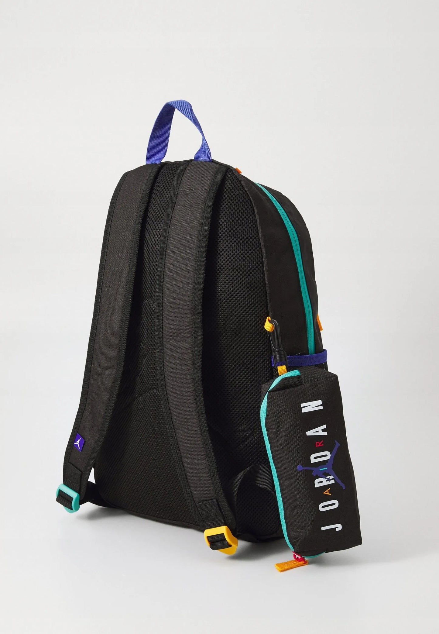 Kuprinė NIKE AIR JORDAN mokyklai, sporto salei, treniruotėms, baseinui, kelionėms 17L
