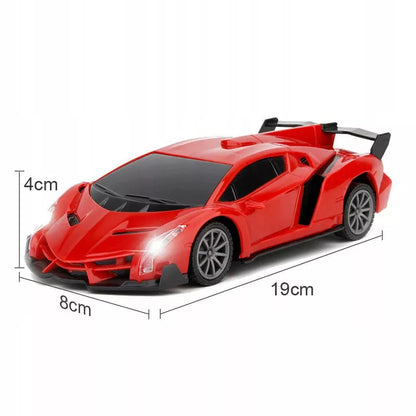 Lamborghini nuotoliniu būdu valdomas automobilis su pulteliu, dreifavimu ir atidaromomis durimis