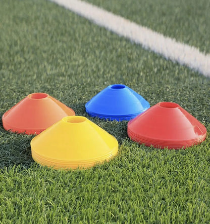 Lankstūs treniruočių kūgiai Trizand, 50 vnt., skirti futbolui, kliūčių ruožui ar Hobby Horse