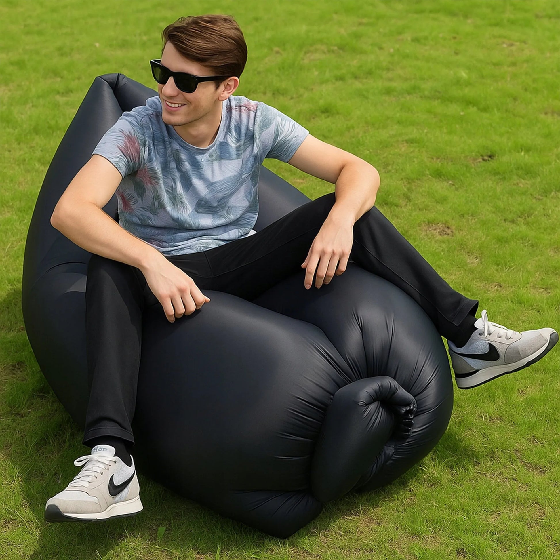 LAZY BAG pripučiama sofa, išlankstoma paplūdimio kėdė / gultas