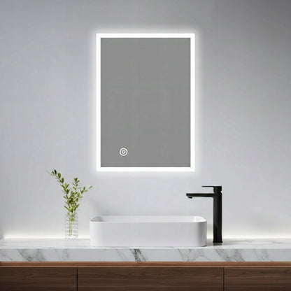 LED apšviečiamas vonios veidrodis 60x80 cm jutiklinis su rasojimo apsauga