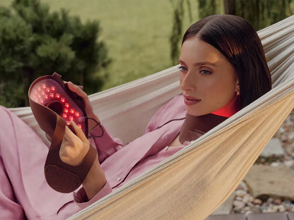 LED šviesos terapijos veido ir kaklo kaukė Skin Ritual (ruda)