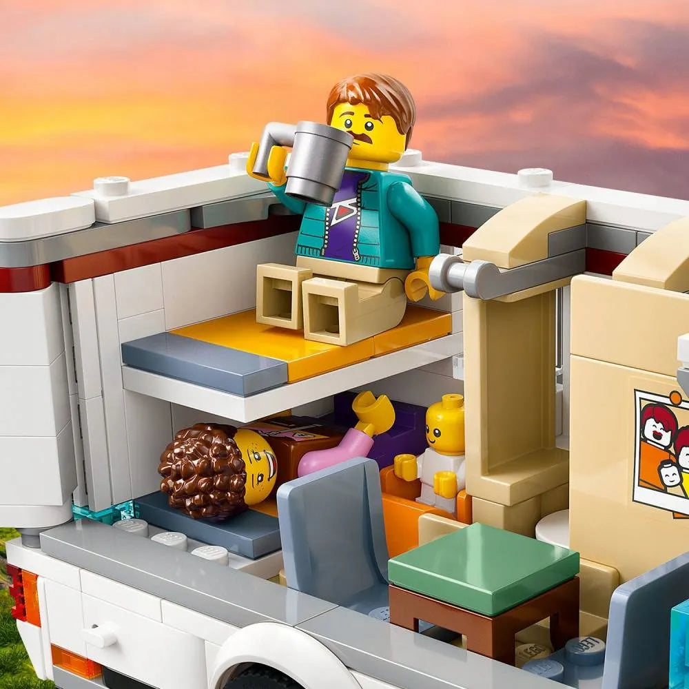 LEGO City atostogų kemperis 60454