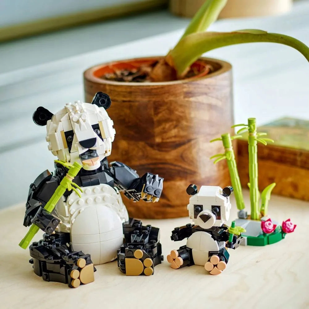 LEGO CREATOR 3 viename Laukiniai gyvūnai: pandų šeima 31165