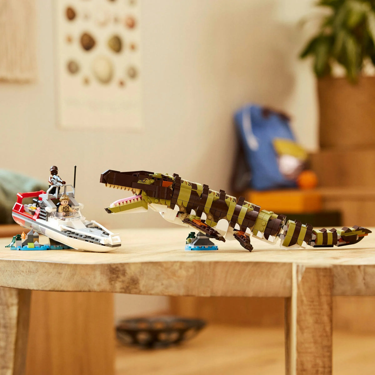 LEGO Jurassic World misija laivu ir mozazauro modelis 76974