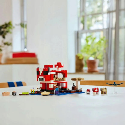 LEGO Minecraft 21270 Grybinių karvių namas