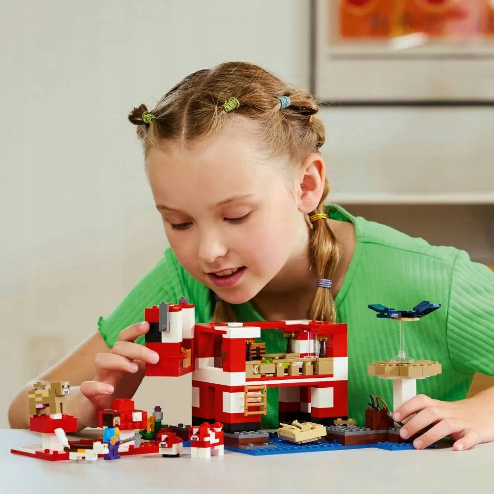 LEGO Minecraft 21270 Grybinių karvių namas