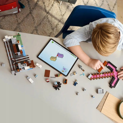 LEGO Minecraft Kasytuvų kasykla 21277