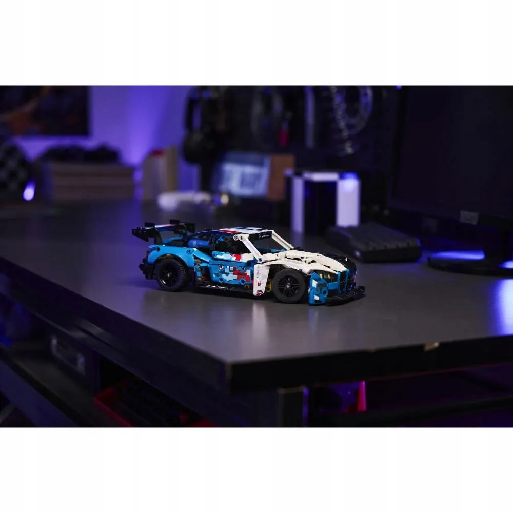 LEGO Technic sportinis automobilis BMW M4 GT3 EVO 42226