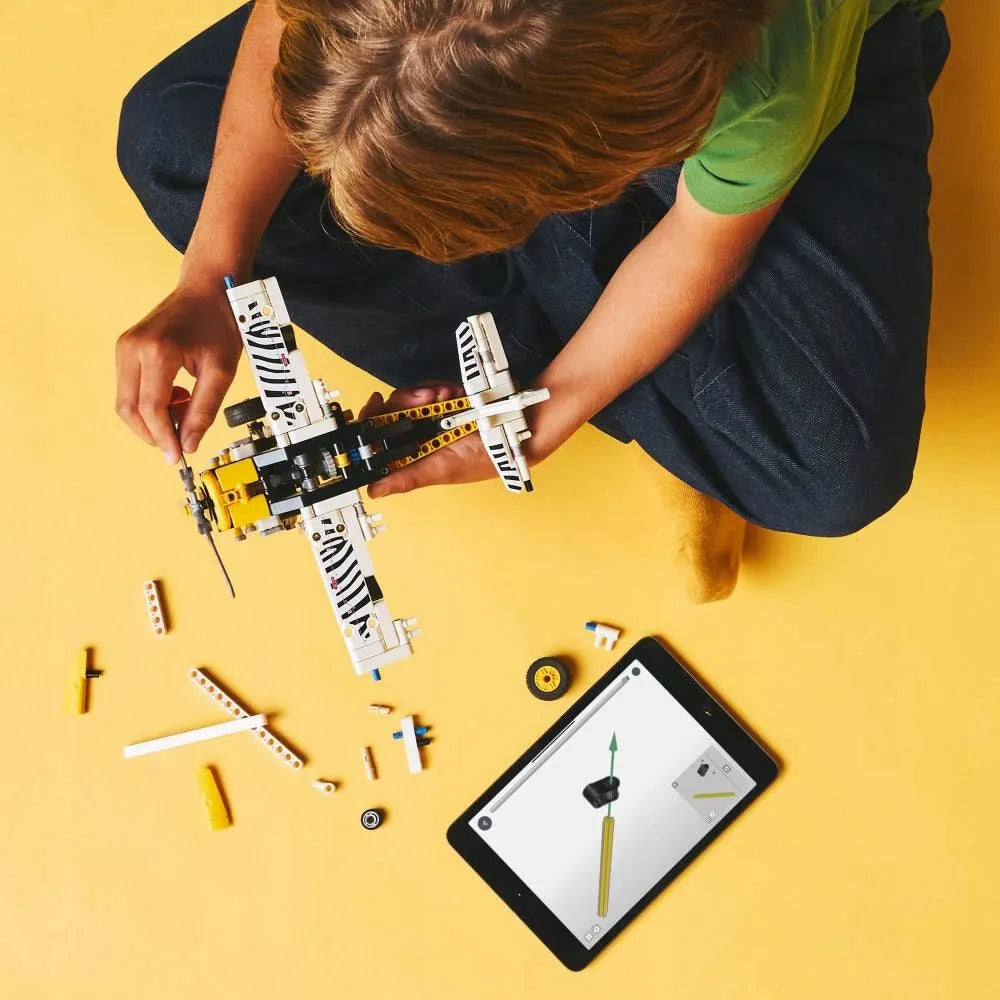 LEGO Technic transportinis lėktuvas 42198