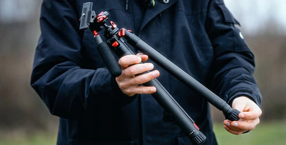 Lengvas patvarus anglies pluošto trikojis stovas fotoaparatui 0.9 kg Travel Tripod PREMIUM