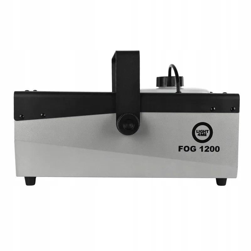 LIGHT4ME FOG 1200 V2 dūmų mašina su belaidžiu valdymo pulteliu