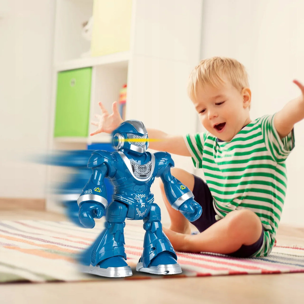 „MalPlay“ nuotoliniu būdu valdomas interaktyvus robotas, šoka, vaikšto ir dainuoja